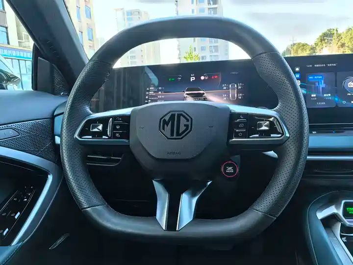 Trophy+ Super Sport Version 261HP No Frame Door Used Sports Car Cheap Price Export Worldwide 9