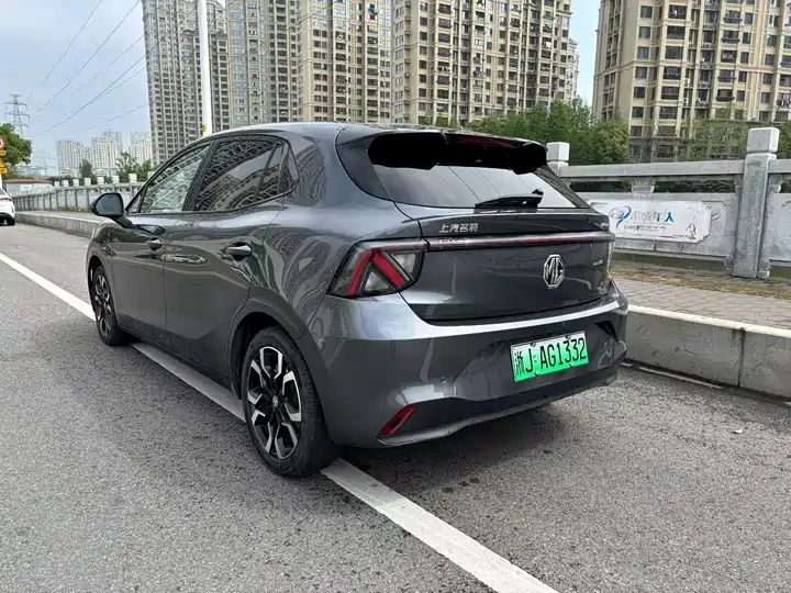 Used New Energy EV 2026 MG4 437 Carefree Edition 437km Range Pre-owned Electric Hatchback Export 7