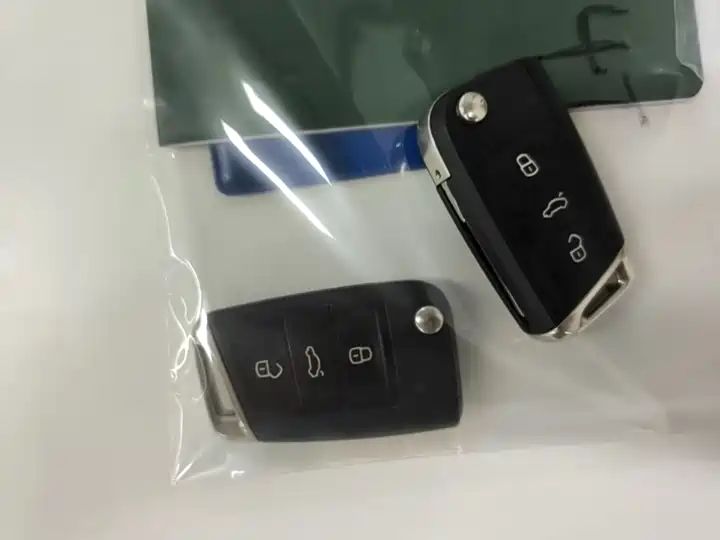 230TSI Automatic Millionth Luxury Edition Complete Configuration Used Car Export 7