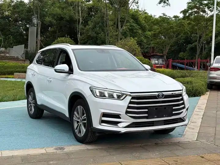 1.5T Automatic Elite Edition Used Gasoline SUV Second Hand Car Export From China 3