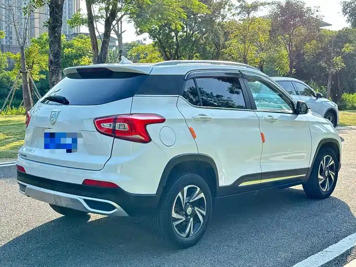 2017 Model 1.5L Manual Luxury Version Chinese Second Hand Cars Export 8