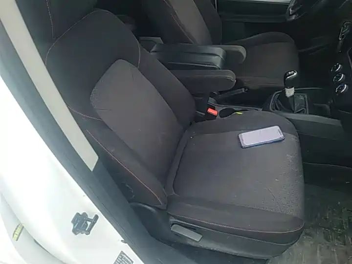 380 2022 1.5L 7-Seater Basic Passenger Van | Low Cost Wholesale China MPV for Export 16