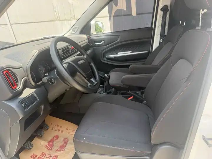 1.5L 2-Seat Cargo Van | China Wholesale Export 9