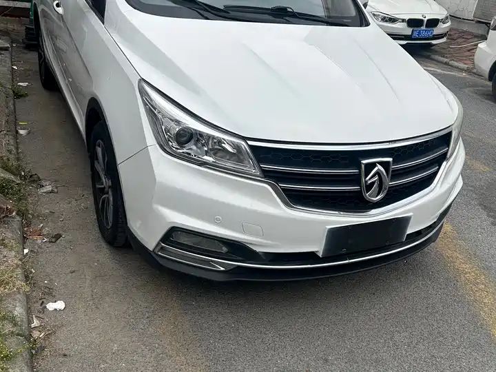 1.5T DCT Fashion 7 Seats National V Emission Standard Second Hand MPV From China 5