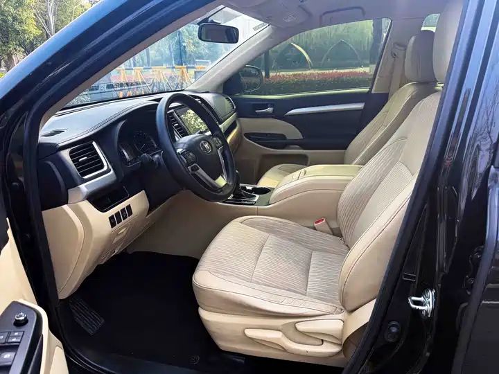 2.0T 4WD Elite 7-seater | China V Emission, Wholesale Available 9