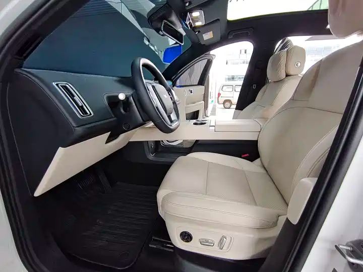 Used Electric SUV | China Export | Cheap & Reliable REV for Global Buyers 4