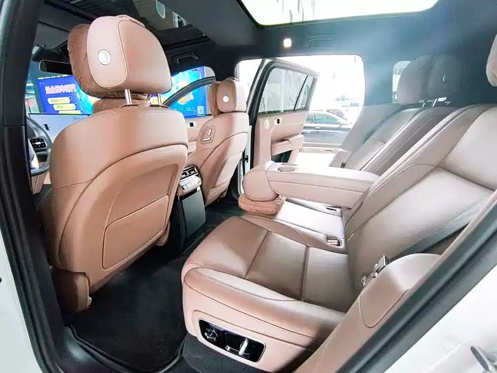 Smart Refresh Edition | Premium Used EREV SUV | China Export 5