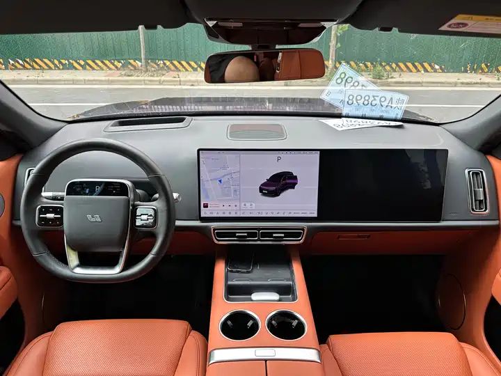 Premium Flagship EREV SUV, Quality Used Car Export from China 6