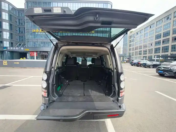 Used Luxury SUV Export from China, Wholesale Second Hand Cars 11