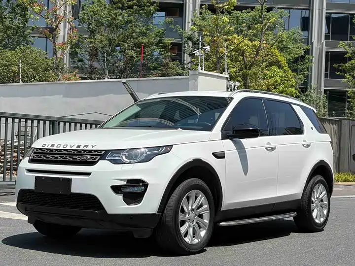200PS PURE, Stage V Emission, Quality Second Hand Car Export - Image 1