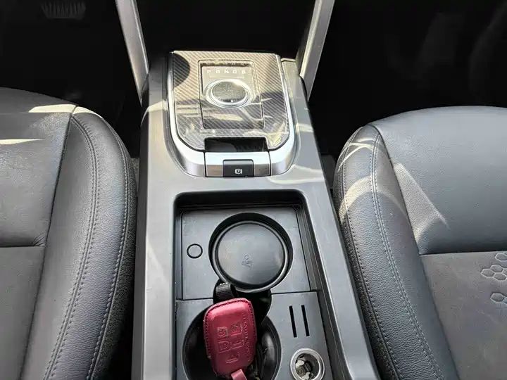200PS PURE, Stage V Emission, Quality Second Hand Car Export 11