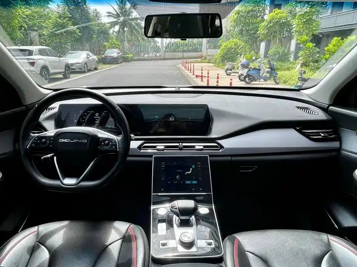 1.5TD Dual Clutch Fashion Version Export SUV 6