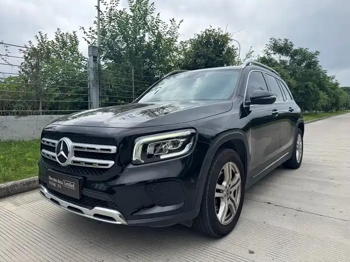 200 Dynamic Edition Export SUV - Image 1
