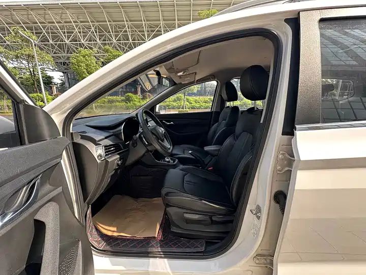 1.5L Auto Elite Version China V Emission Standard For Export 13