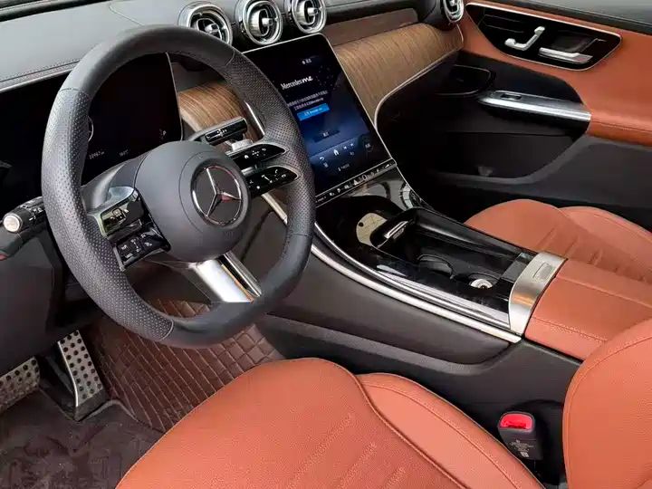 L 4MATIC Collector’s Edition PHEV | Used Car Export from China 9
