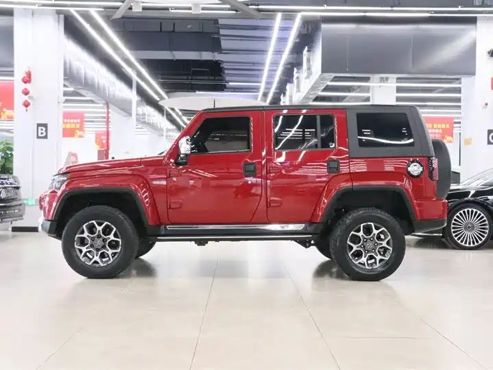 Automatic 4WD Flagship Edition China V | Used Off-road Vehicle Export from China 3