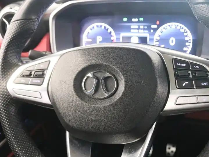 Automatic 4WD Flagship Edition China V | Used Off-road Vehicle Export from China 6