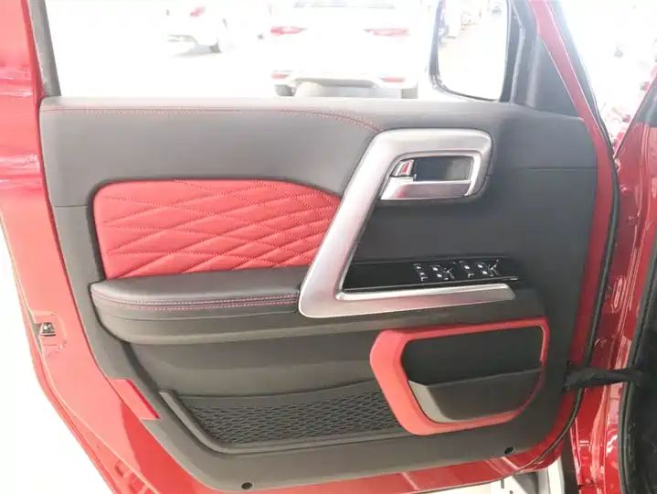 Automatic 4WD Flagship Edition China V | Used Off-road Vehicle Export from China 12