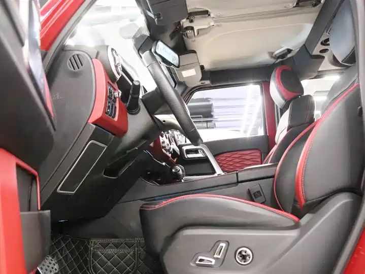 Automatic 4WD Flagship Edition China V | Used Off-road Vehicle Export from China 14