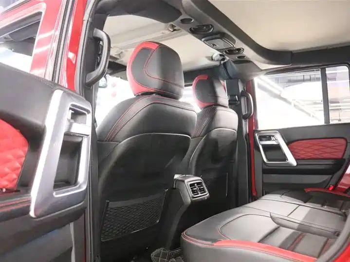 Automatic 4WD Flagship Edition China V | Used Off-road Vehicle Export from China 16