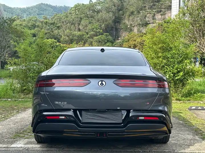 AWD Max Edition | Used Plug-in Hybrid Car Export from China 5