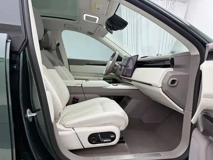 RWD Smart Driving Edition | Used EV Export from China 8