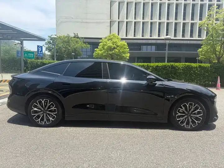 Enhanced Version 75kWh | Used EV Export from China 4