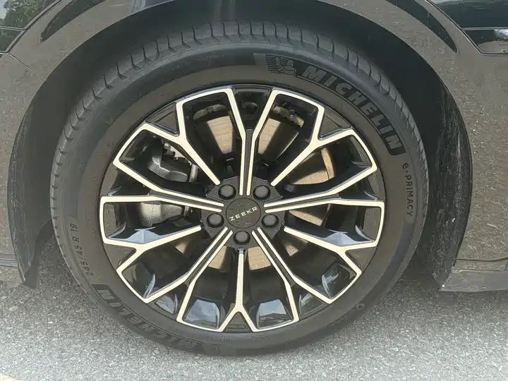 Enhanced Version 75kWh | Used EV Export from China 28