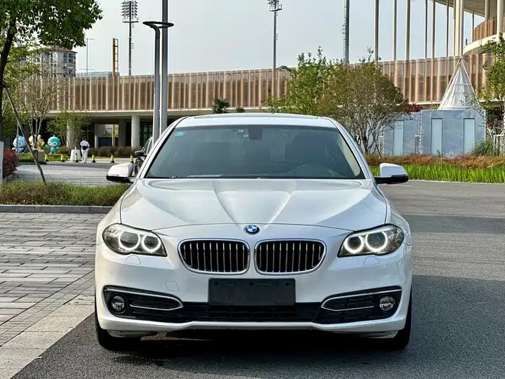 Luxury Design Package | Used Sedan Export from China 2