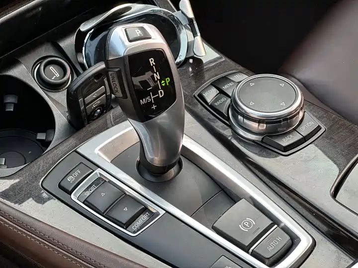 Luxury Design Package | Used Sedan Export from China 11