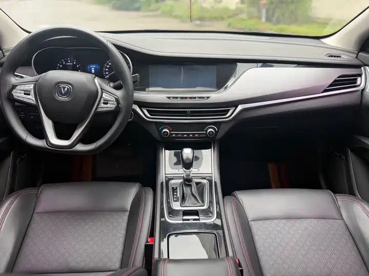 Whale 280T GDI DCT Sport Edition | Used Sedan Export from China 9