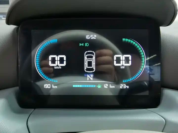310 Comfort Edition | Used EV Export from China 8