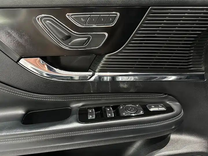 2.0T 2WD Premium Trim, Export Available from China 6