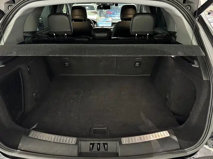 2.0T 2WD Premium Trim, Export Available from China 16