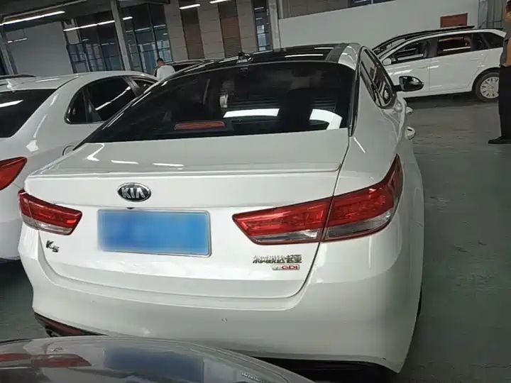 Automatic LUX Used Car for Export 6