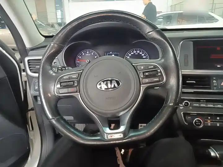 Automatic LUX Used Car for Export 8