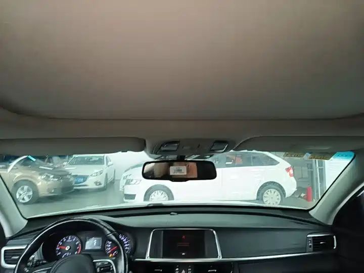 Automatic LUX Used Car for Export 12