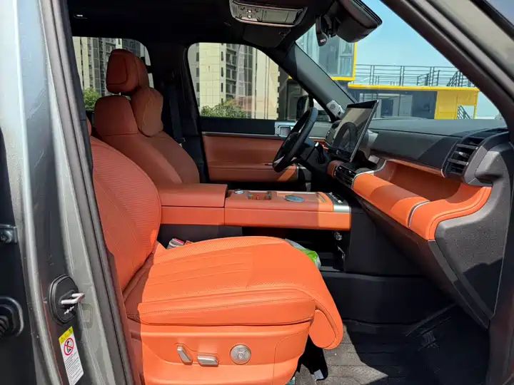 190KM AWD Ultra PHEV SUV | China Export 9