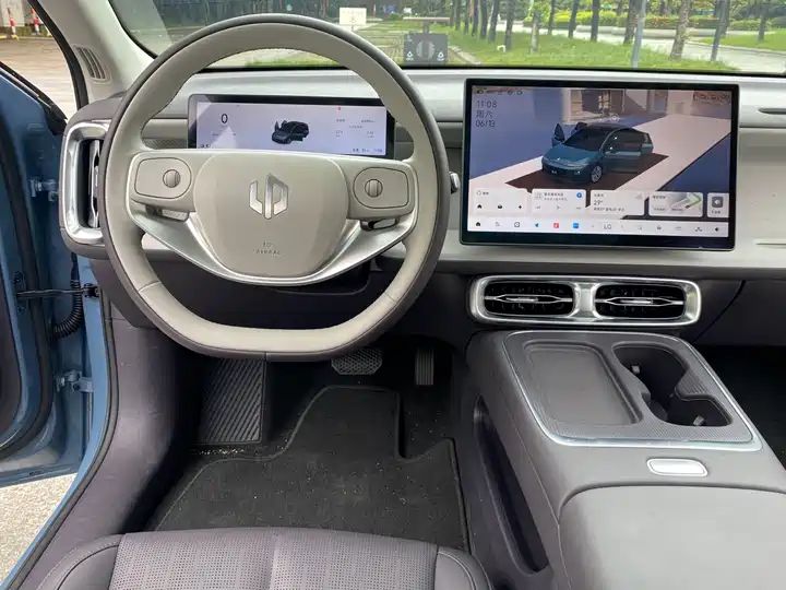 2025 550KM LiDAR Version Used EV for China Export 6