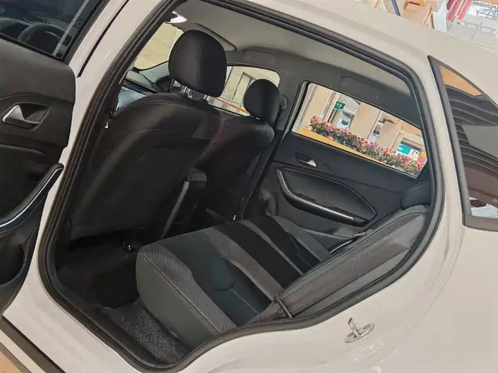 1.5L CVT Supreme | Used Car Export from China 5