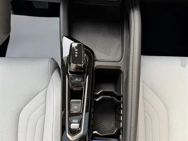 DCT Starshine, Premium Used SUV with Chaboshi S-Class Inspection, Export from China 3