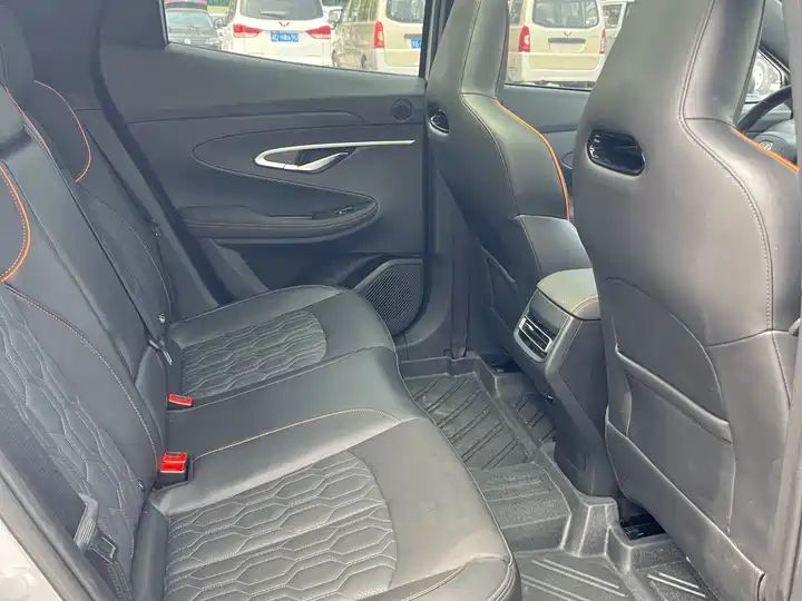 UNI-T 2nd Gen 1.5T Luxury Model | China Car Supplier 7