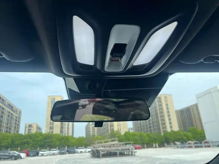 UNI-T 2nd Gen 1.5T Luxury Model | China Car Supplier 9