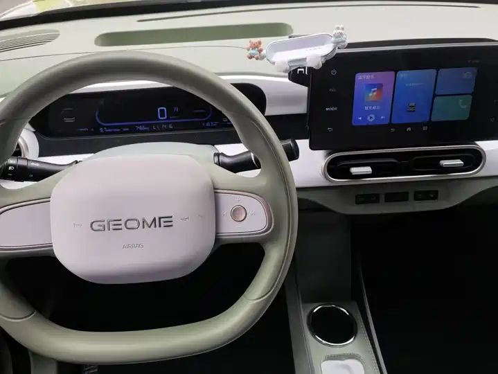 210km Range | LHD Mini EV, China Used Car Exporter 11