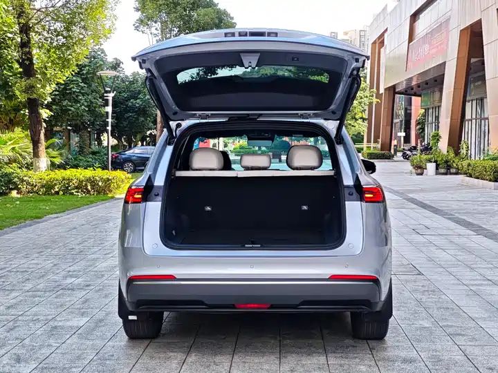 EM‑i 2025 120km Explorer+ | China Used Car Export, Global Delivery 13