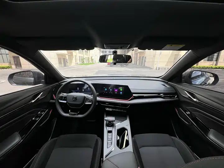 1.5T DCT Enjoy Version | Left Hand Drive Car from China 7