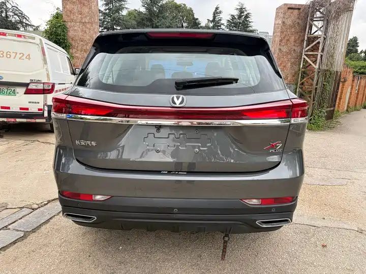 1.5T Premium Edition 7 Seat LHD SUV | Export from China 3