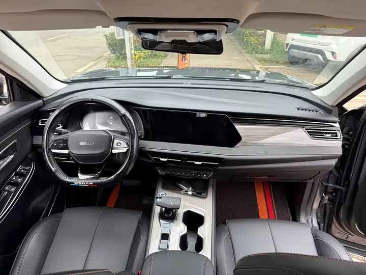 1.5T Premium Edition 7 Seat LHD SUV | Export from China 5
