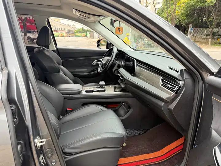 1.5T Premium Edition 7 Seat LHD SUV | Export from China 7
