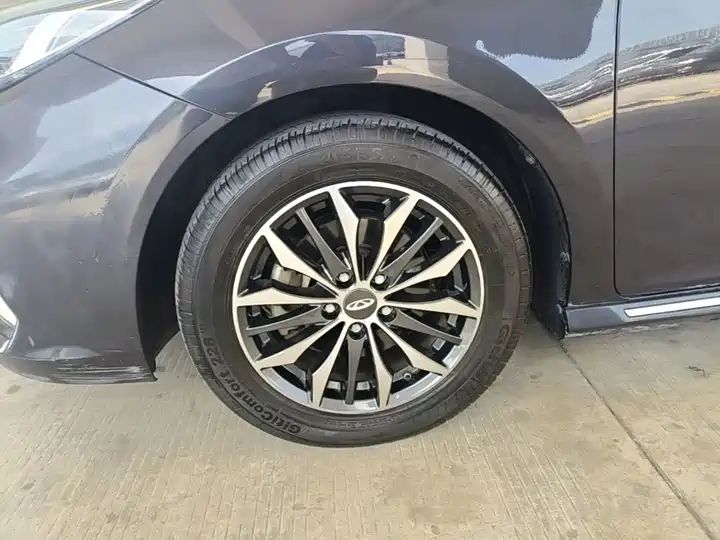 1.5T CVT Enjoy PLUS Edition | Left Hand Drive Vehicle from China 14